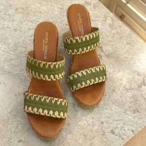 Andre Assous Espadrille Wedge Green and Natural Size 8